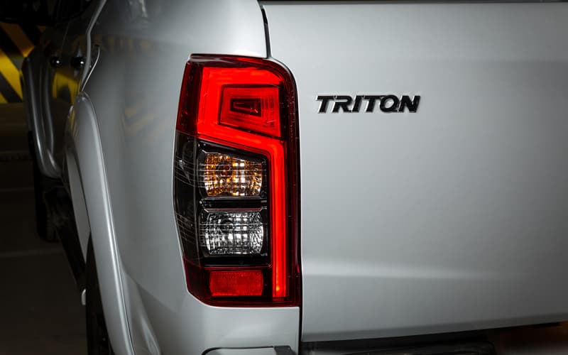 Ngoại thất Mitsubishi Triton 5