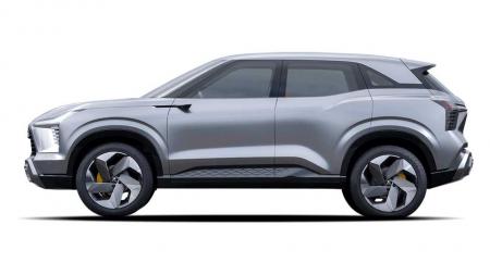 Mitsubishi XFC Concept - 5 chỗ